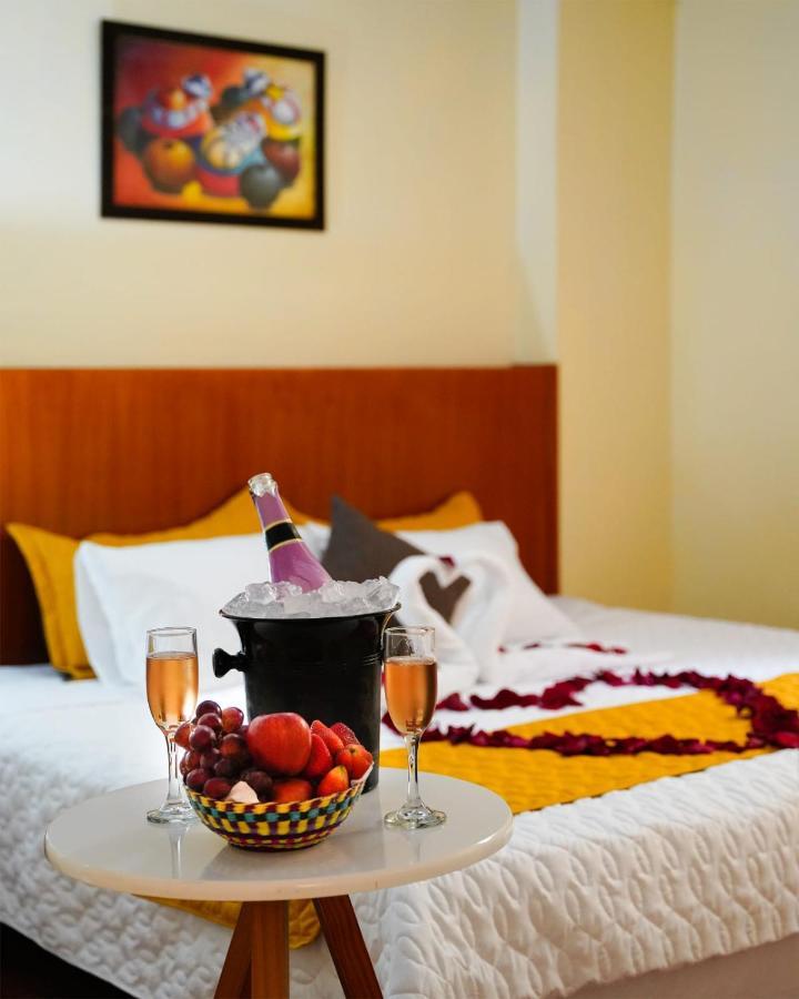 Hotel Mariscal Inn & Suite Cuenca Eksteriør billede